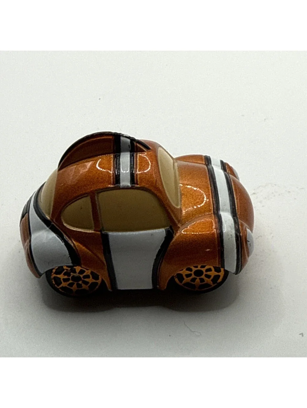 Disney Racers Finding Nemo Clown Fish Car - 2008